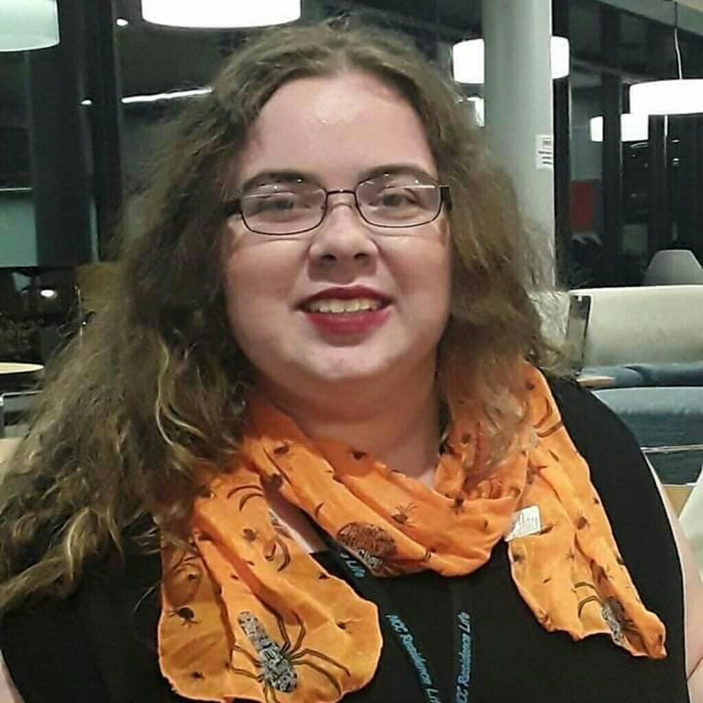 Meet your Posher, Jodi